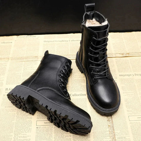 Elarova | Delphine – Winterstiefel aus schwarzem Leder