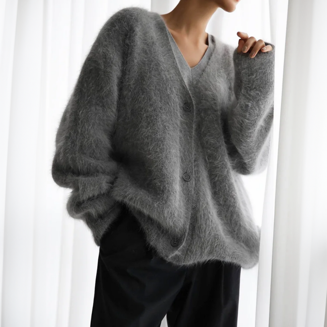Elarova | Elegante Strickjacke aus Kaschmir