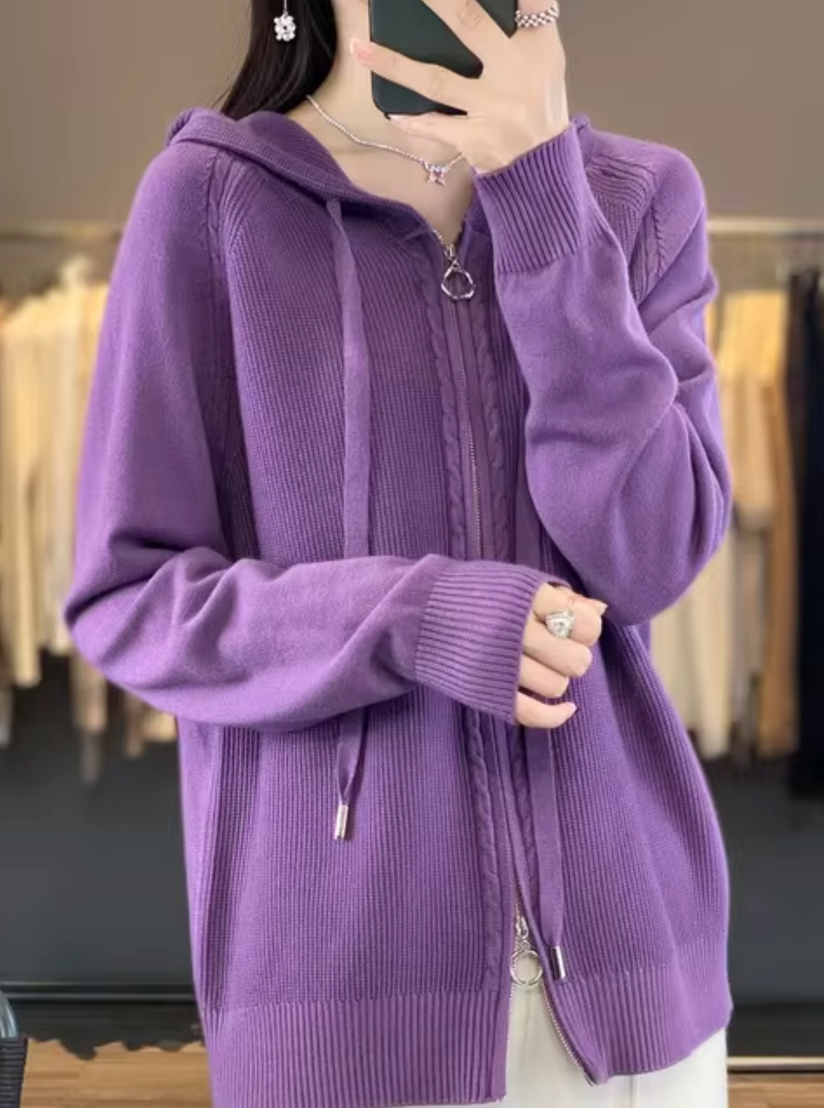 Elarova | Gestrickte Strickjacke mit Kapuze