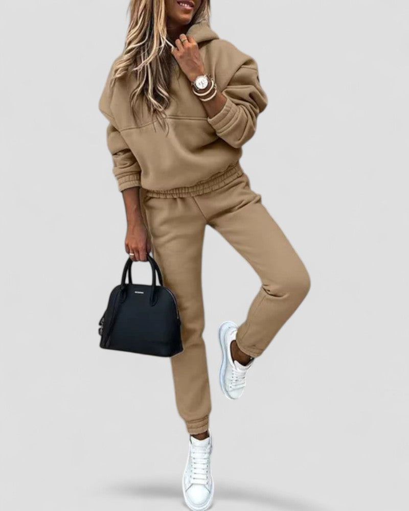 Elarova | Lässiger Sport-Trainingsanzug für Damen