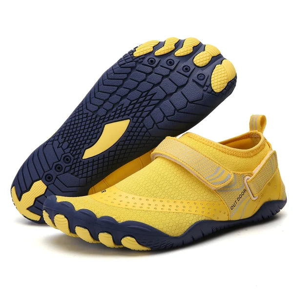 Elarova | Orthopädische Wasserschuhe mit Rutschfester Sohle und Verstellbarem Riemen
