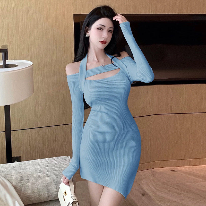 Elarova figurbetontes Strickkleid mit Halterausschnitt und freier Schulter