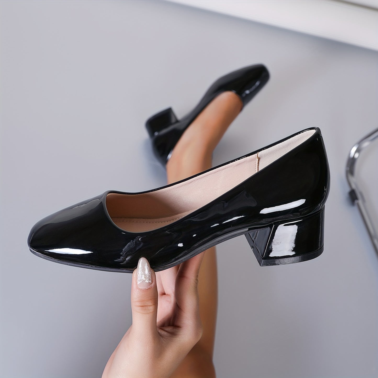 Eleganza™ – Modische Damen Pumps mit Bequemem Blockabsatz