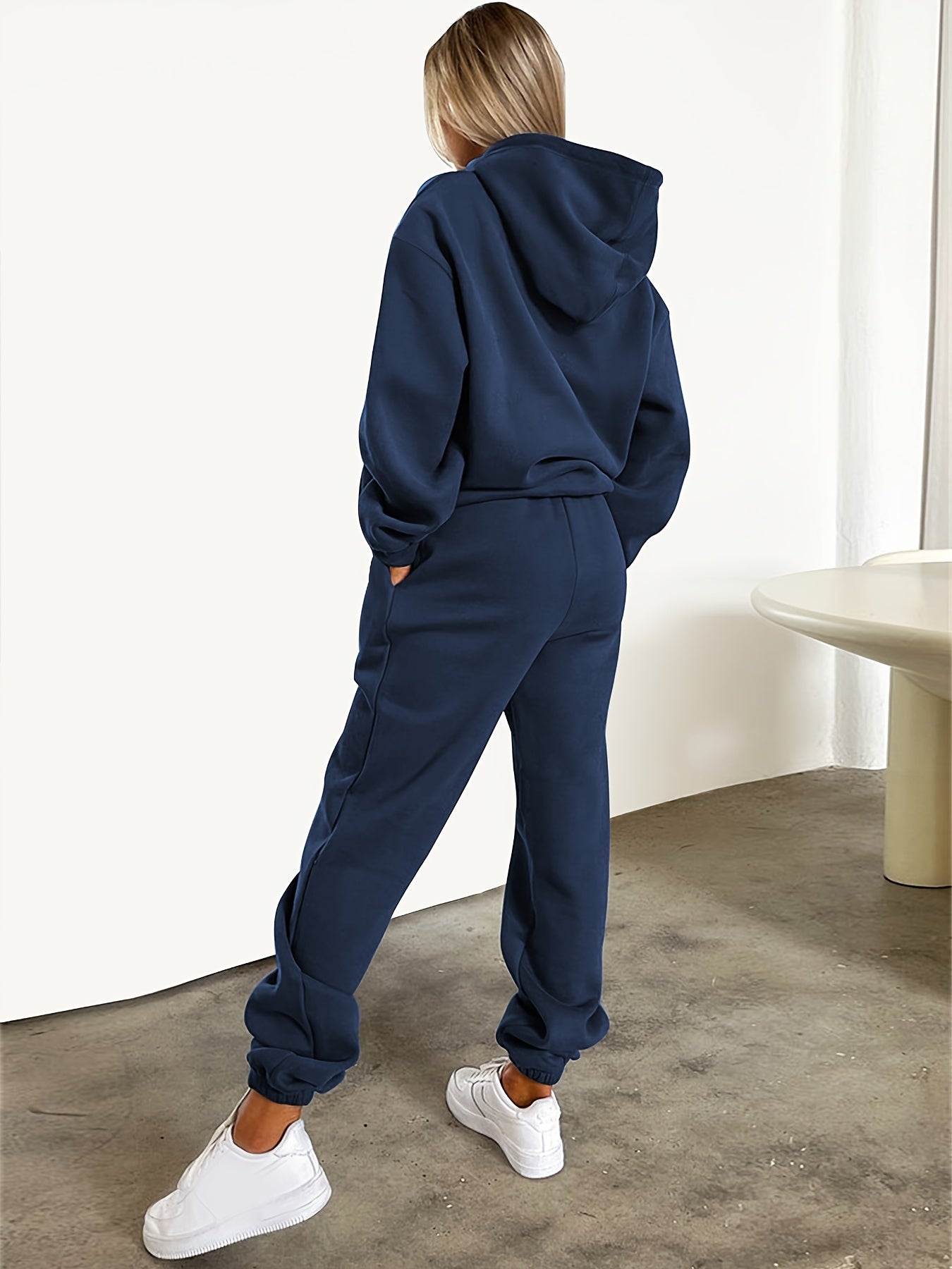 FlexEase™ – Der Perfekte Damen Jogginganzug für Komfort & Stil