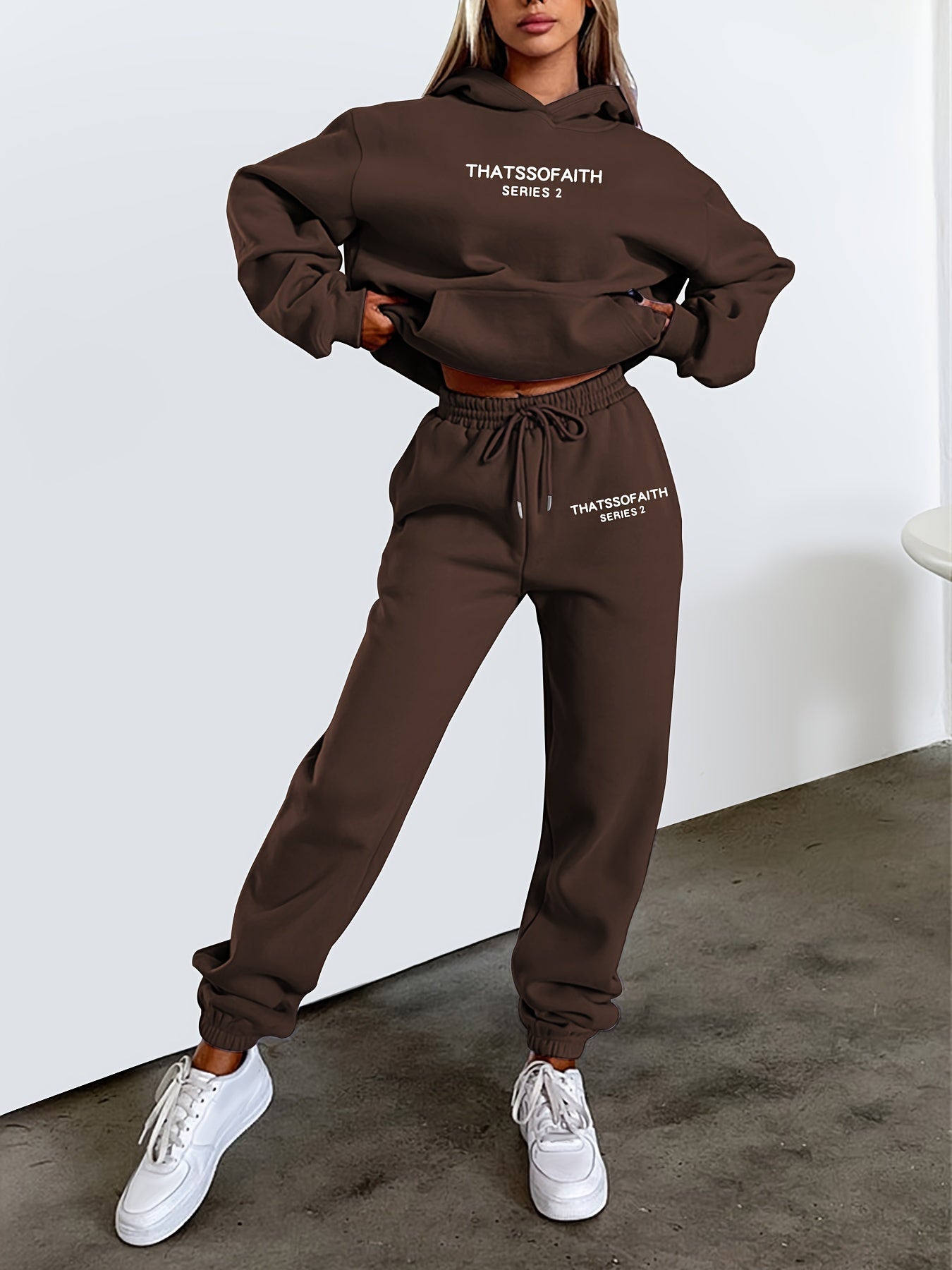 FlexEase™ – Der Perfekte Damen Jogginganzug für Komfort & Stil