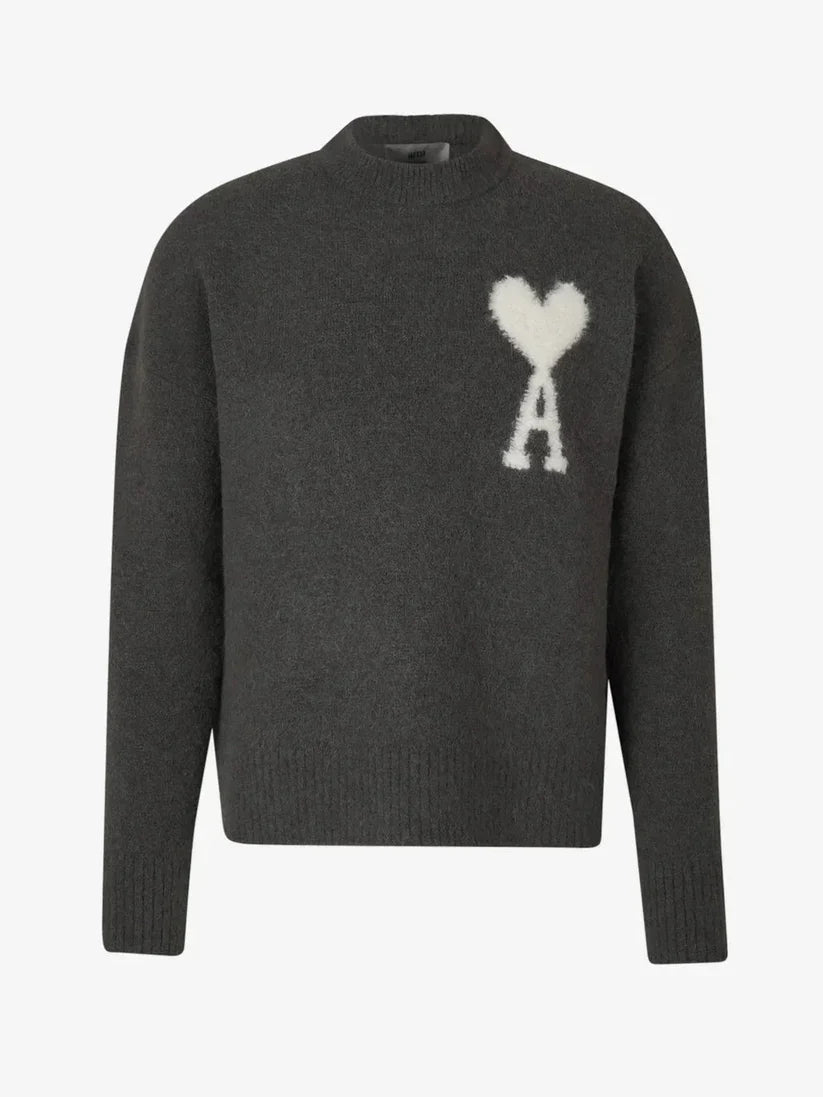 HeartLuxe™ – Exklusiver Unisex-Pullover mit Herzstickerei