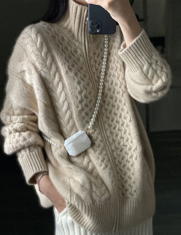 Hochgeschlossener Kaschmir-Pullover