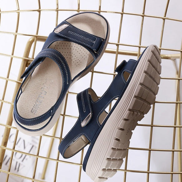Komfortable und stützende Damen-Sommersandalen mit orthopädischer Fußbett für Ballenzehen