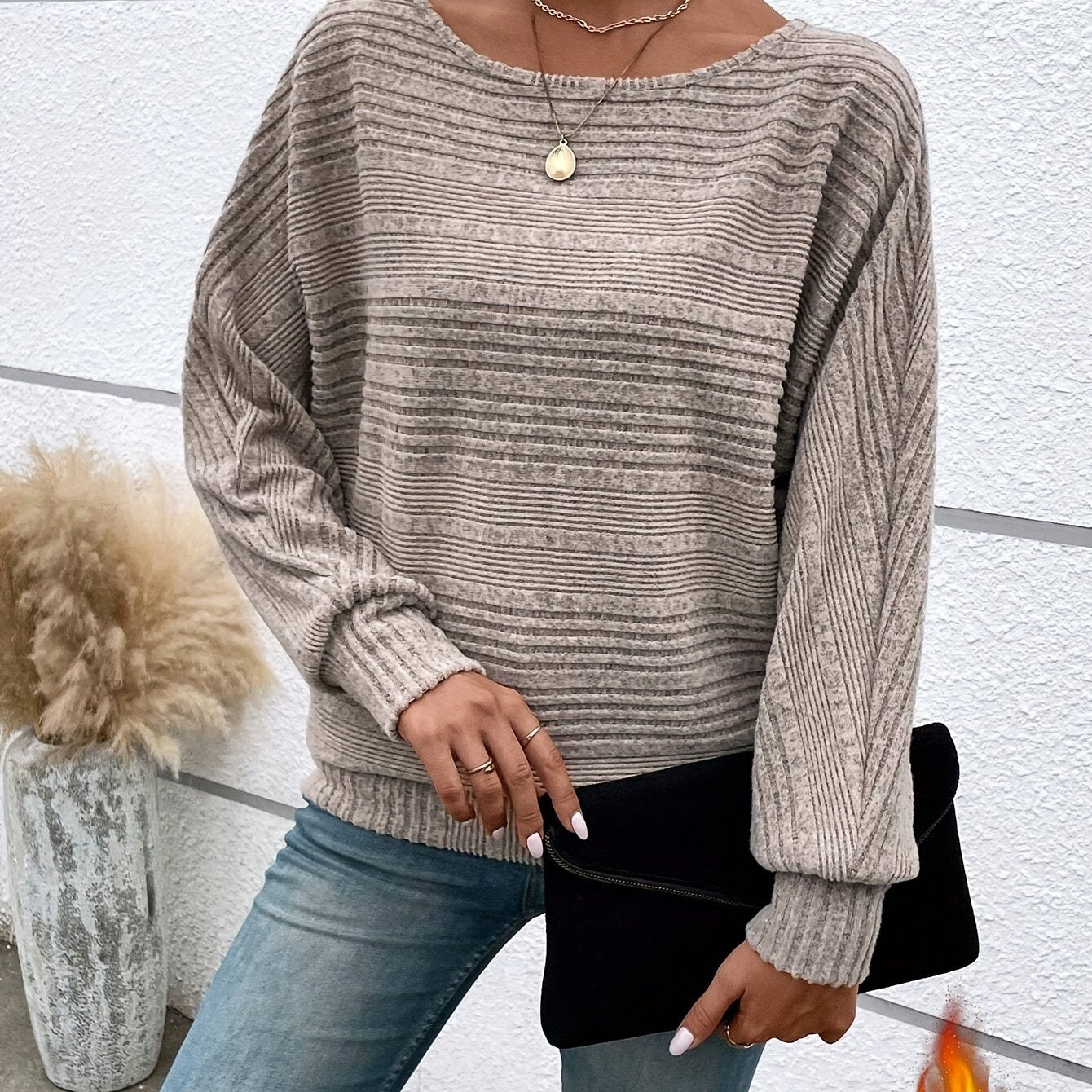 LuxeLoom™ – Exklusiver Damenpullover im Oversize-Look
