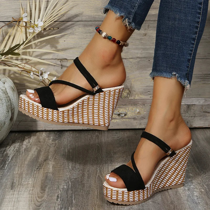Isolde™ – Damen Plateau Sandalen mit Eleganter Peep-Toe-Design und Komfort 3