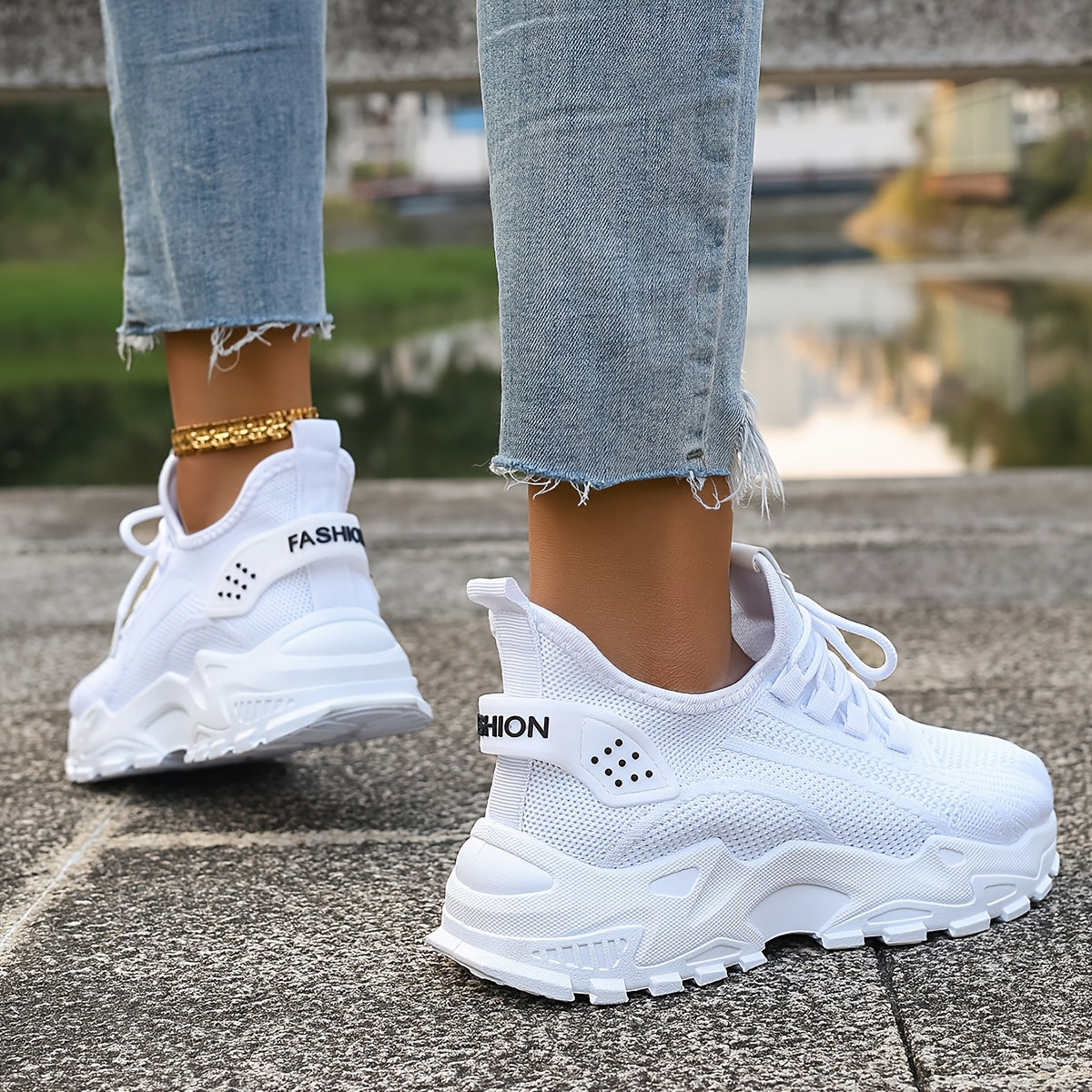 StrideEase™ – Leichte Orthopädische Sneaker für Damen & Herren