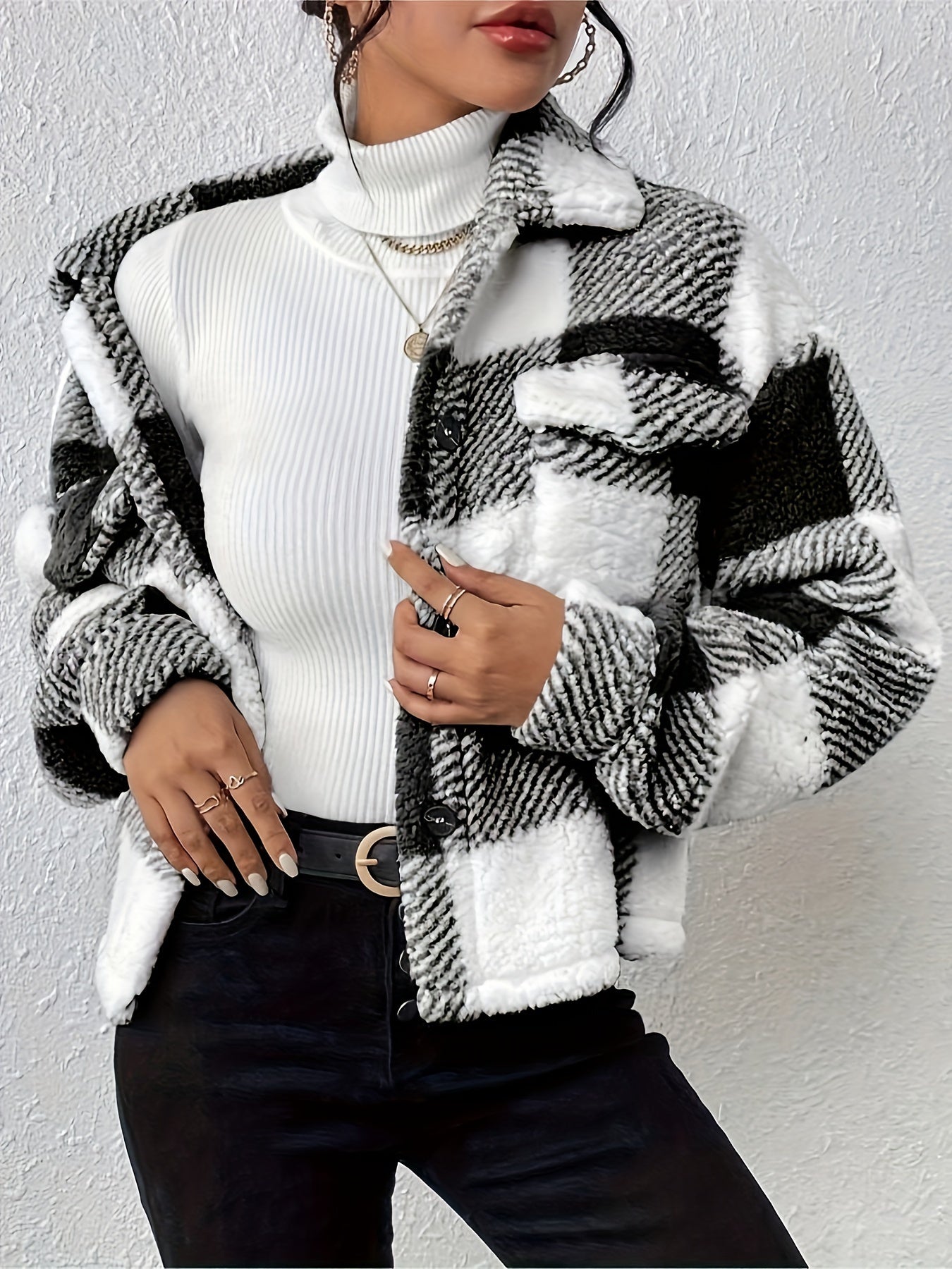 TeddyEase™ – Flauschige Damen Teddyjacke mit Knöpfen