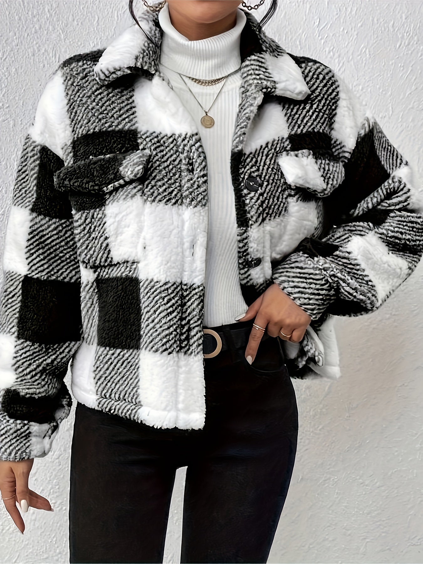 TeddyEase™ – Flauschige Damen Teddyjacke mit Knöpfen