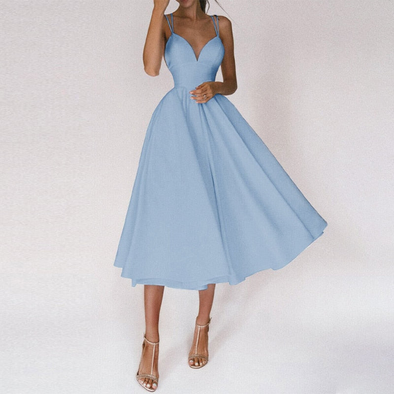 Variant image for EleganceWear™ – Damen Kleid mit V-Ausschnitt & Rückenfreiem Design-2