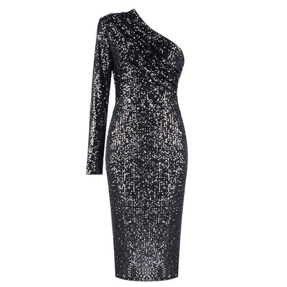 Abendkleid von Elarova mit schrägem Paillettenkragen