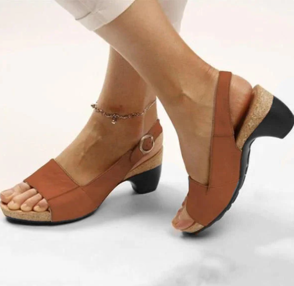 Aprilyn – Komfortable, elegante Schuhe mit niedrigem, blockigem Absatz