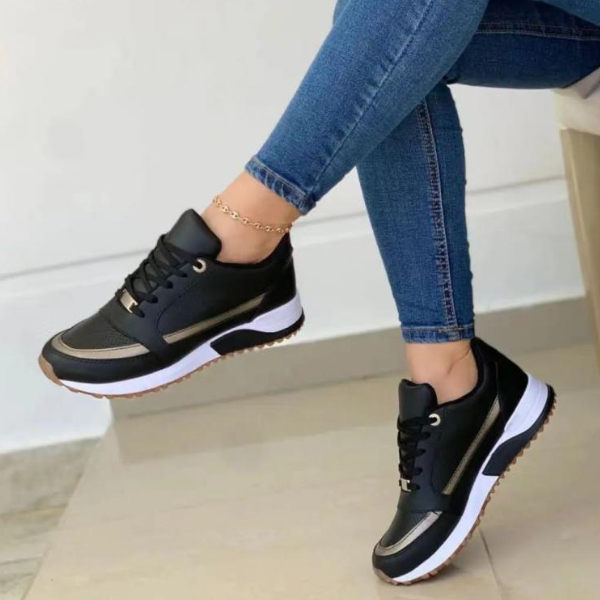 Bequeme orthopädische Schuhe von Lumikeuze