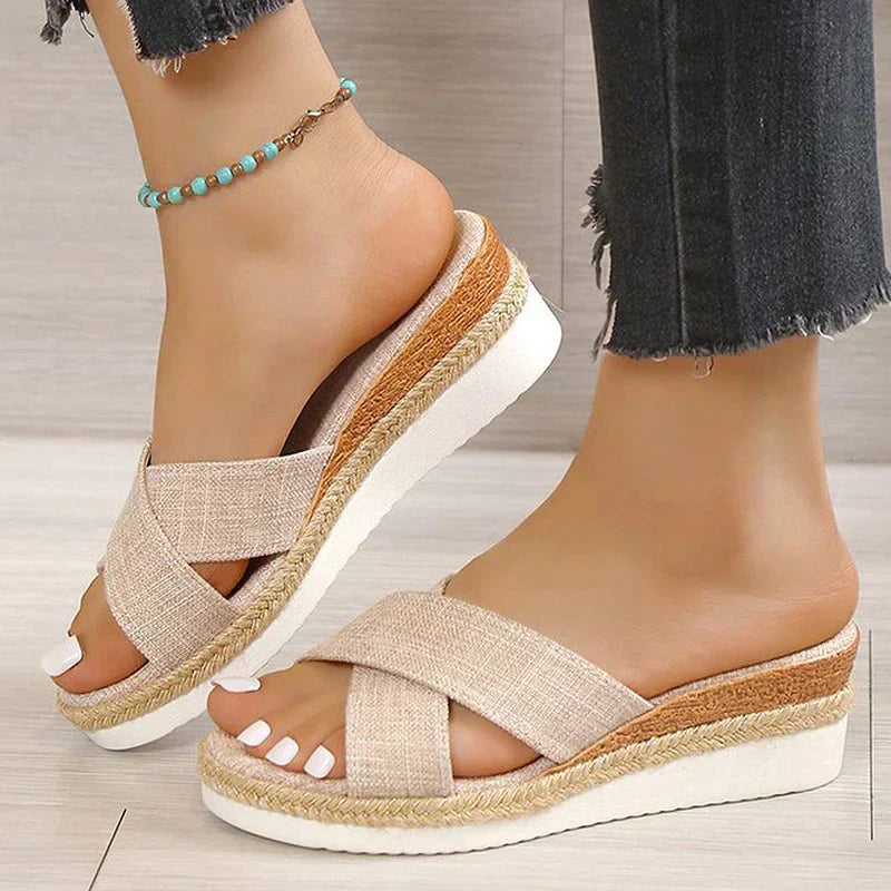 CLARET Orthopädische Sandalen mit Keilabsatz