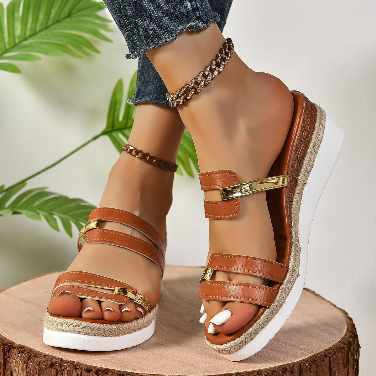 ChicStride™ – Modische Colorblock Wedges Sandalen für den perfekten Sommerlook