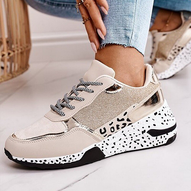 Conie Schnürschuhe im Leoparden-Design