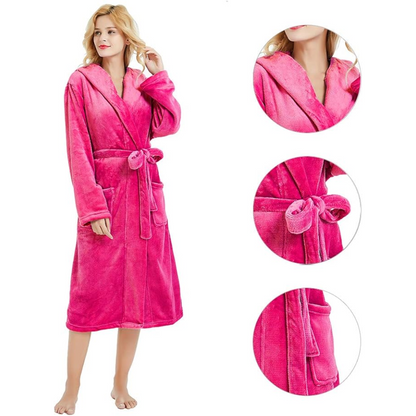 CozyLuxe™ Damen Bademäntel – Flauschiger Fleece-Bademäntel mit Kapuze
