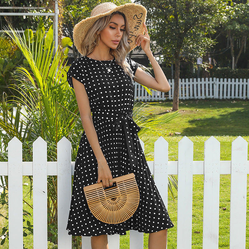 Damen Kleid: Elegantes Midi-Kleid mit Polka Dots und kurzen Ärmeln von Elarova