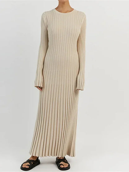 Damen-Plisseekleid Audrey: Elegant, mit Rundhals und Bindegürtel