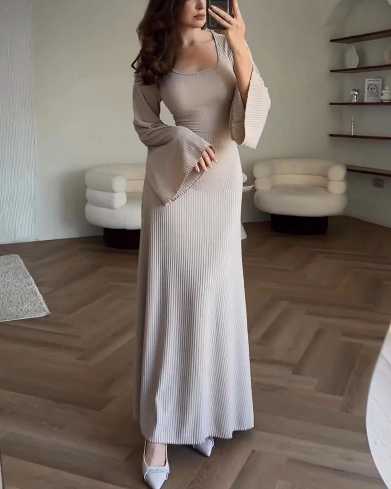 Damen-Rollkragenkleid Amalia im eleganten Design
