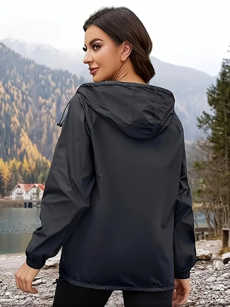 Damen Sportjacke mit Kapuze, große Größen - 100% Polyester von Ellithon