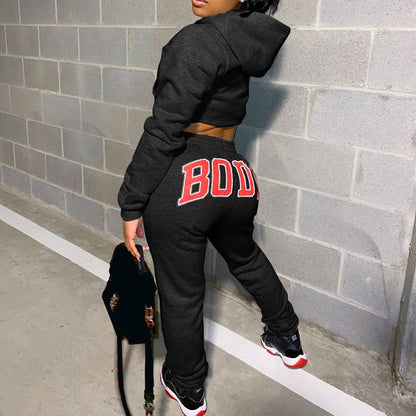Damen Sweatshirt und Jogginghose von Elarova