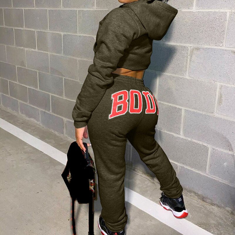 Damen Sweatshirt und Jogginghose von Elarova