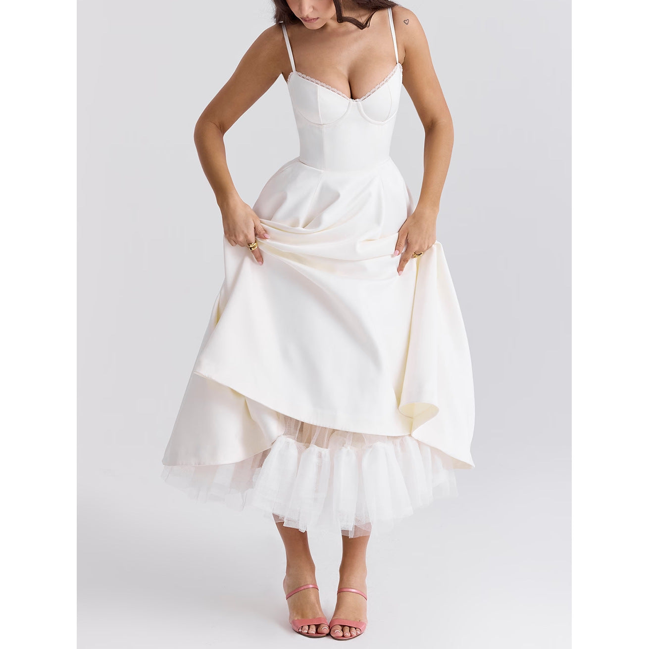 Damenkleid Julie: Lang, ärmellos, V-Ausschnitt