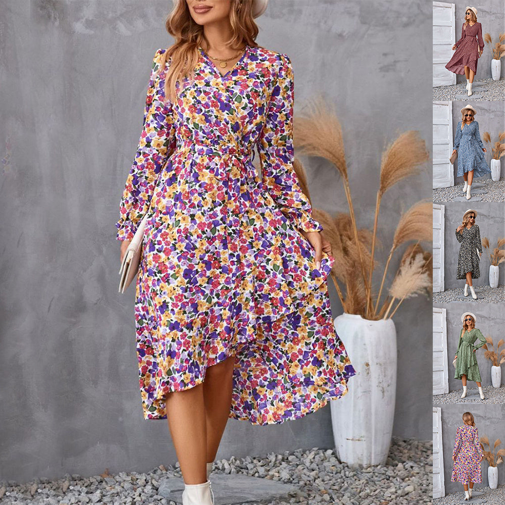 Damenkleid Shirley: Gerüschtes Blumenmusterkleid