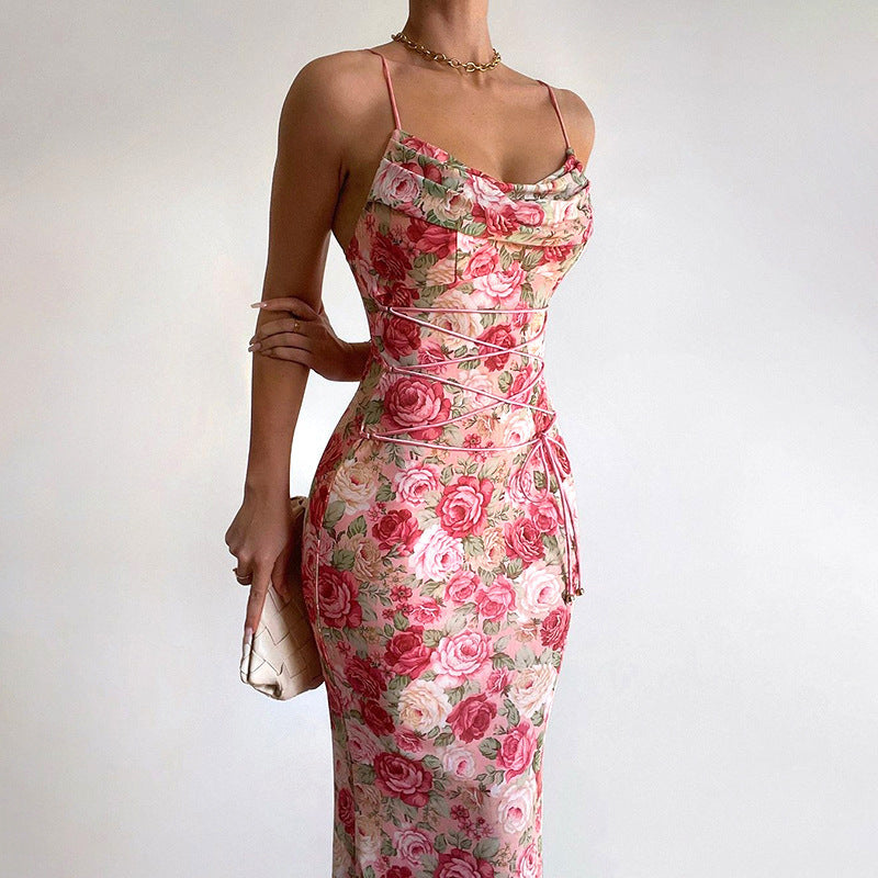 Damenkleid Zoe: figurbetont, Spaghettiträger, Print