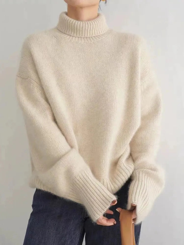 Damensweater Lina mit klassischem Rollkragen