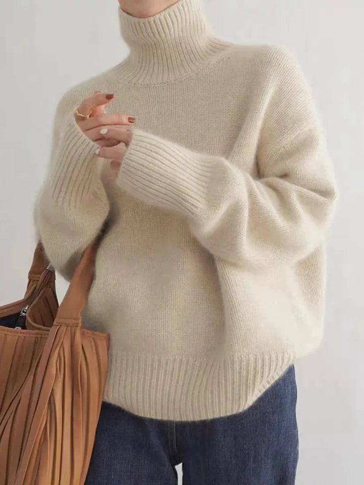 Damensweater Lina mit klassischem Rollkragen