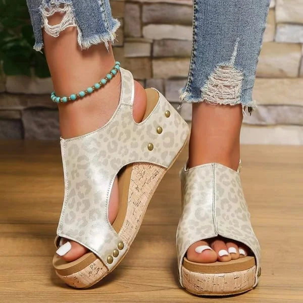 Diana Orthopädische Sandaletten mit Plateau