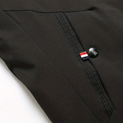 Die neue luxuriöse wasserdichte Kapuzenjacke
