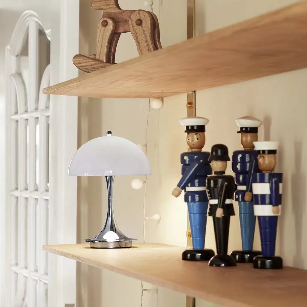 Verzaubernde LED Tischlampe Modern