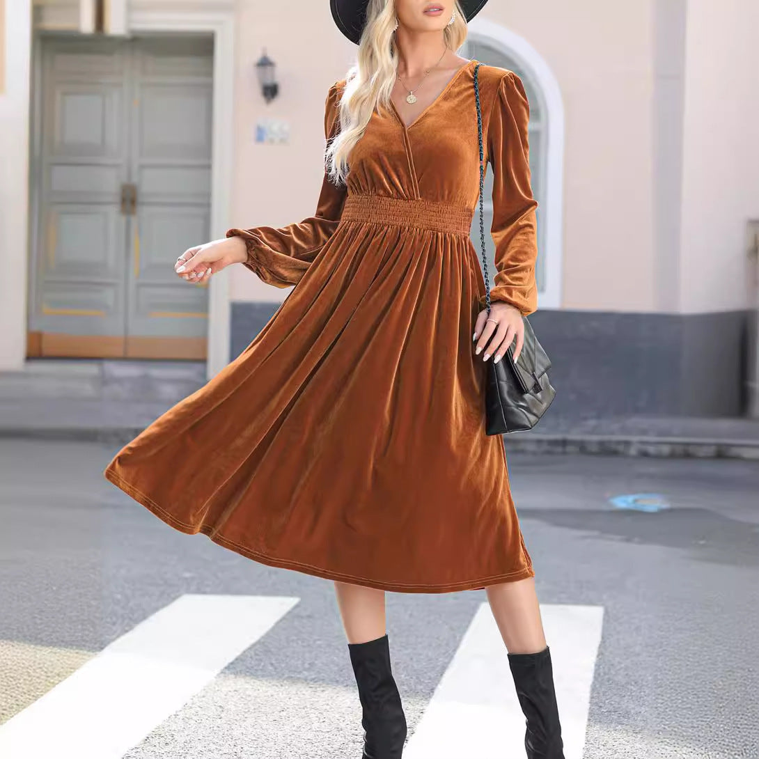 Einfarbiges Kleid mit langen Ärmeln von Ann