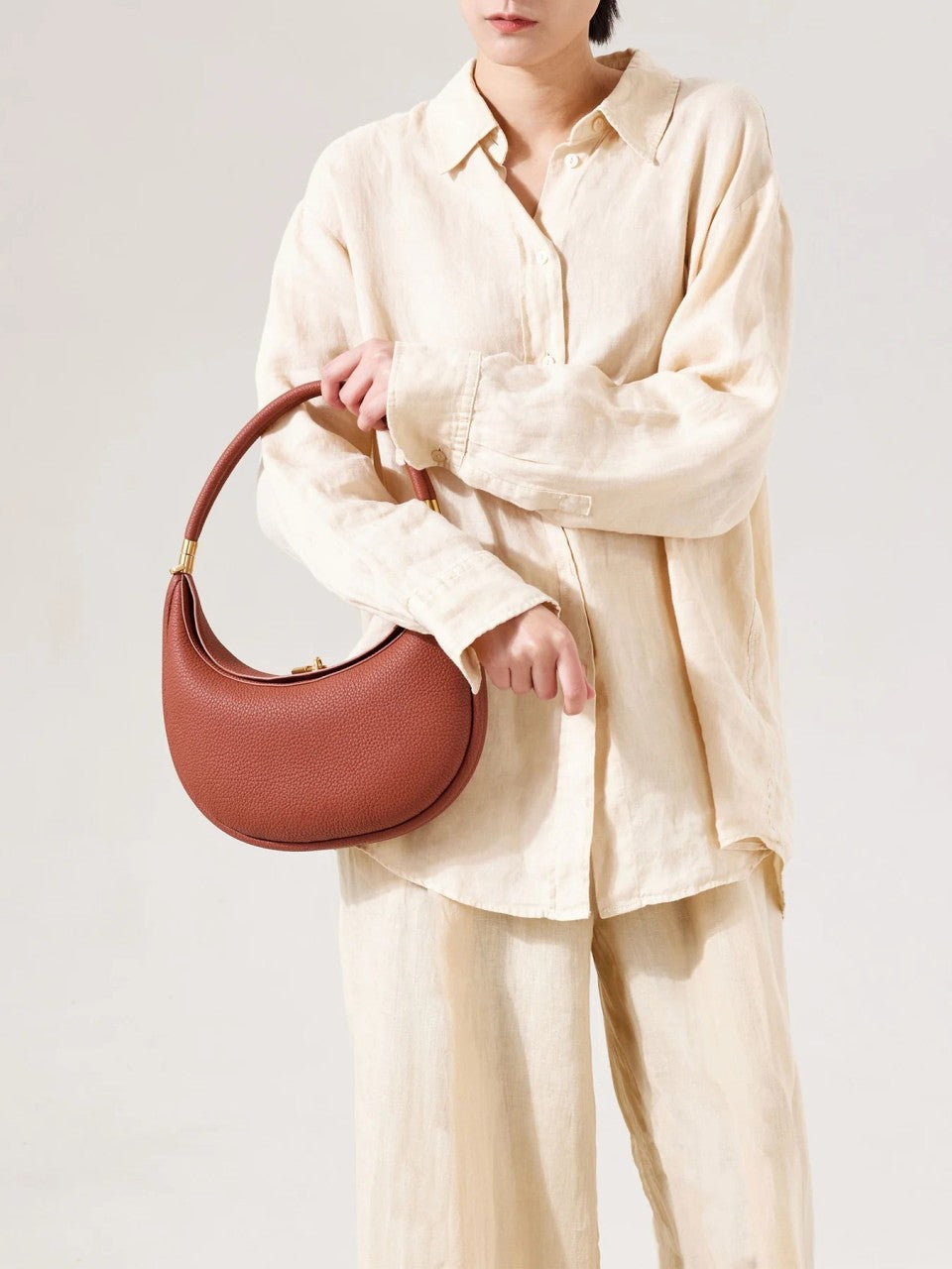 Elarova | 4-Punkt-Tasche mit vielseitigem Design für jeden Anlass