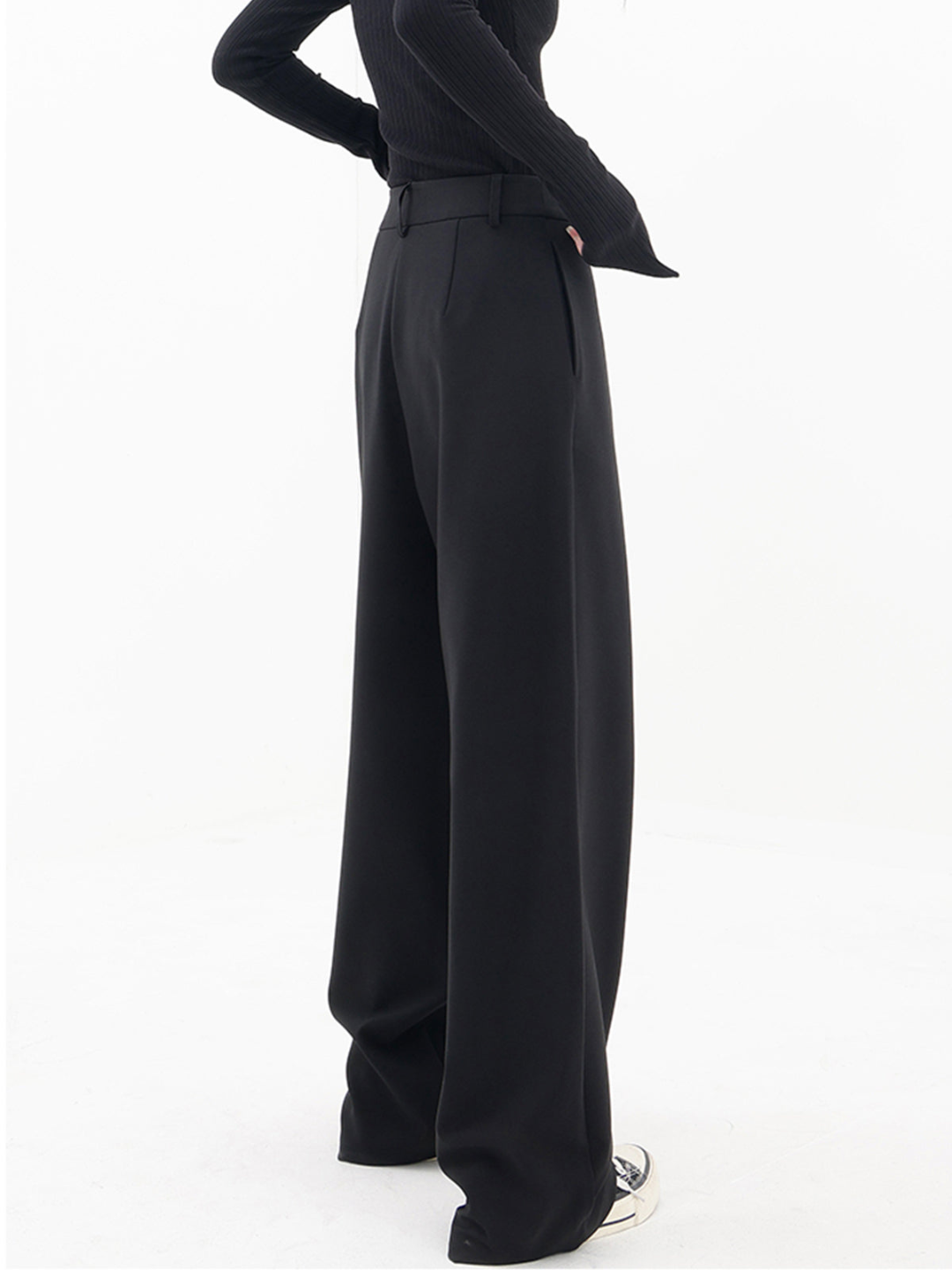 Elarova | Asymmetrische Baggy-Hose