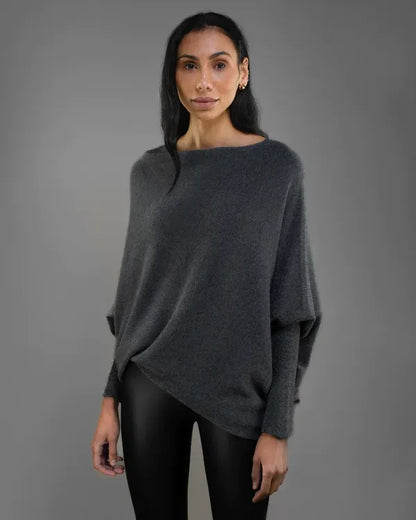 Elarova | Asymmetrischer Damenpullover mit eleganter Drapierung