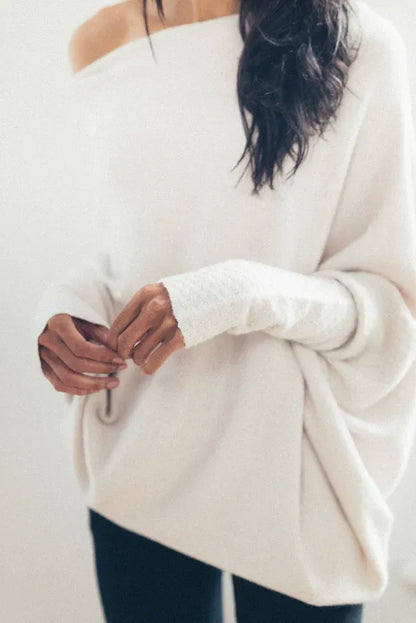 Elarova | Asymmetrischer Damenpullover mit eleganter Drapierung