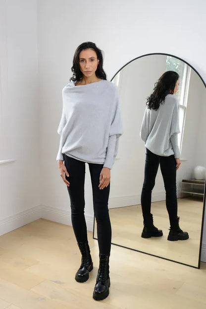 Elarova | Asymmetrischer Damenpullover mit eleganter Drapierung