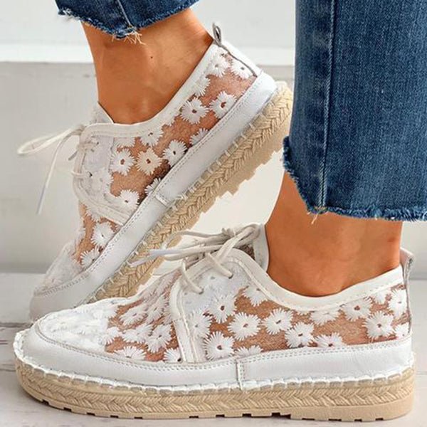 Elarova | Atmungsaktive SpitzenSneaker mit Blumenstickerei für Damen