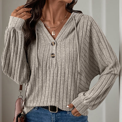 Elarova | Damen Kapuzensweater mit strukturiertem Rippdesign und eleganten Knopfdetails