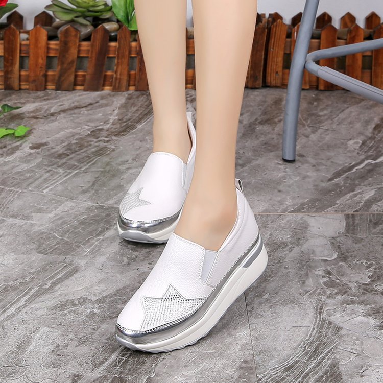 Elarova | Damen SlipOn Sneakers mit glitzerndem Obermaterial und komfortabler Sohle