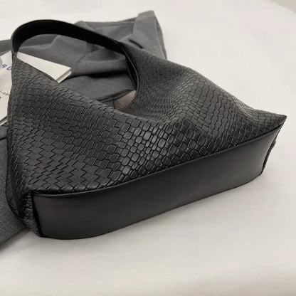 Elarova | Damen Vielseitige Schultertasche aus weichem Leder mit gewebtem HoboDesign