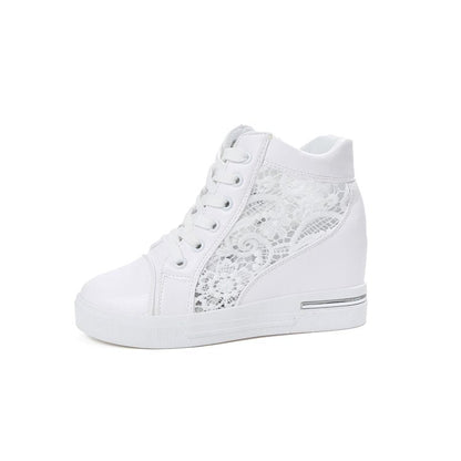 Elarova | Damen WedgeSneaker mit modischem SpitzenDetail und lässigem MetallicFinish